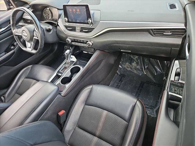 Used 2024 Nissan Altima 2.5 SR FWD image 21