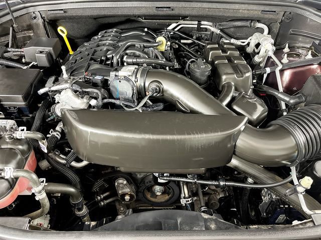 Used 2024 Dodge Durango GT image 33