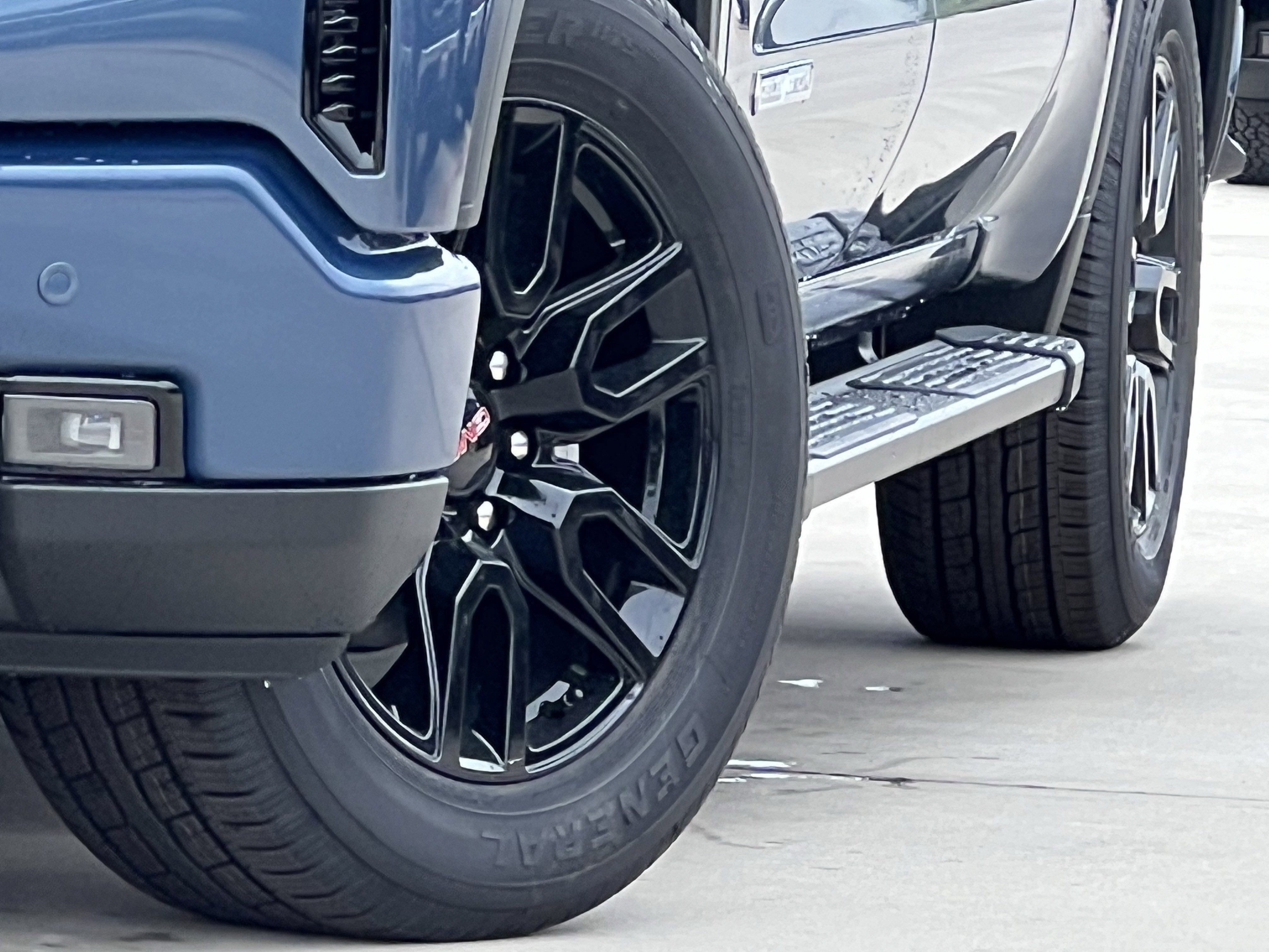 New 2026 GMC Sierra 1500 Elevation w/ Preferred Package image 8