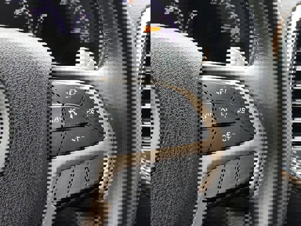 Used 2017 Jeep Grand Cherokee Laredo w/ Quick Order Package 23E image 19