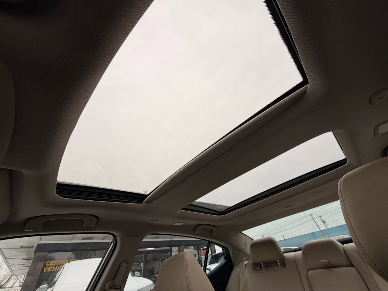 Used 2023 Nissan Maxima Platinum w/ Sport Mat Group image 18