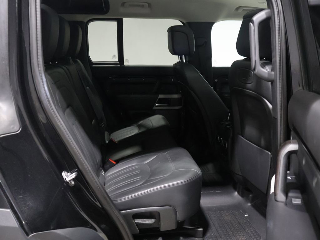 Used 2020 Land Rover Defender 110 HSE AWD/4WD image 20