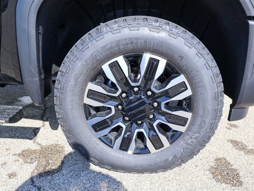 New 2026 GMC Sierra 3500 Denali Ultimate AWD/4WD image 36