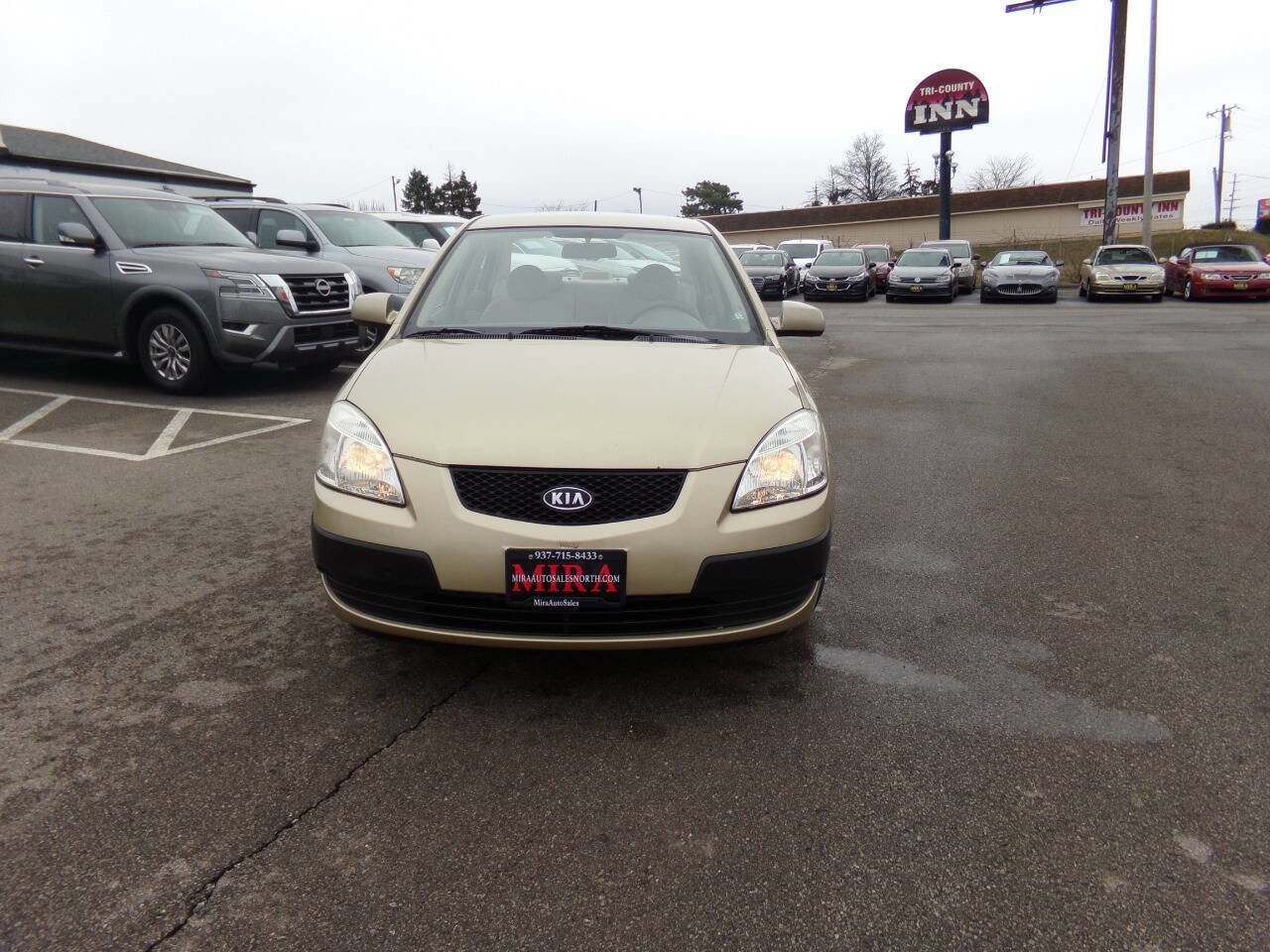 Used 2009 Kia Rio LX w/ PWR Pkg image 2