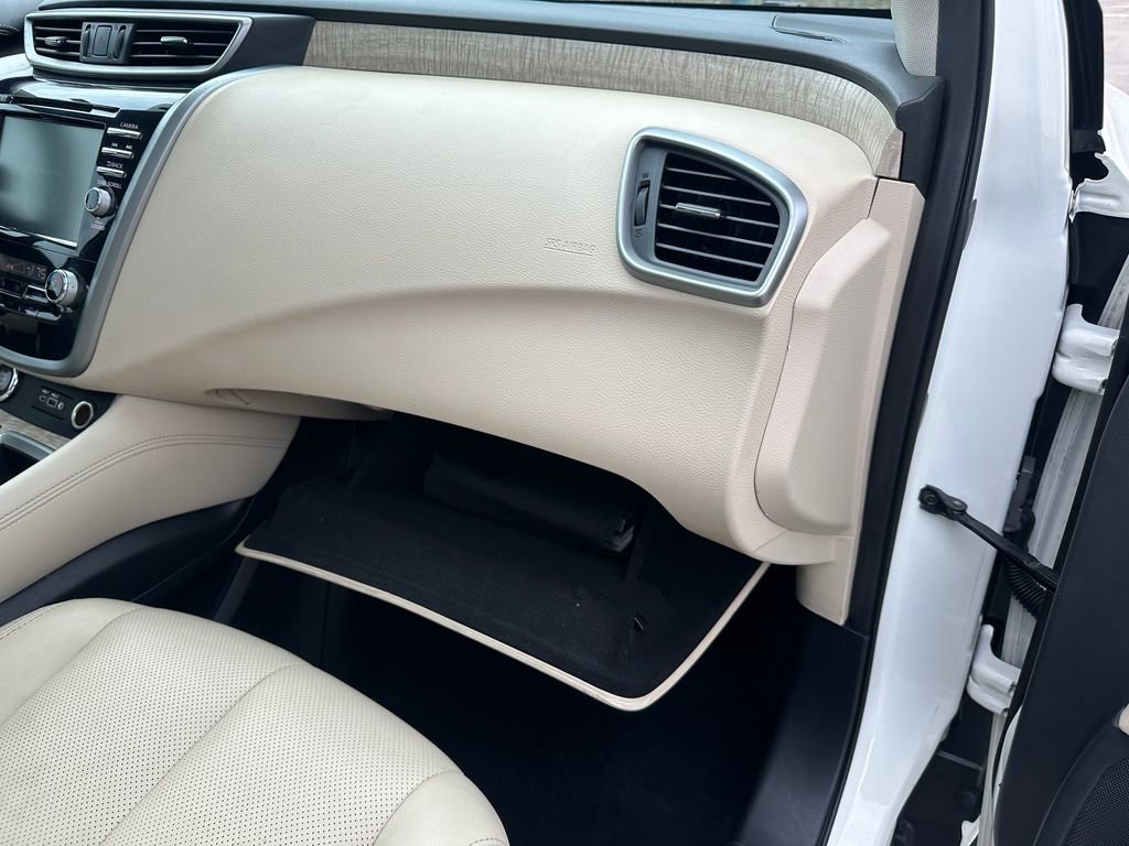 Used 2021 Nissan Murano SL w/ SL Moonroof Package image 48