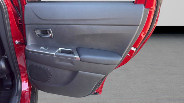 New 2026 Mitsubishi Outlander Sport SE AWD/4WD image 25