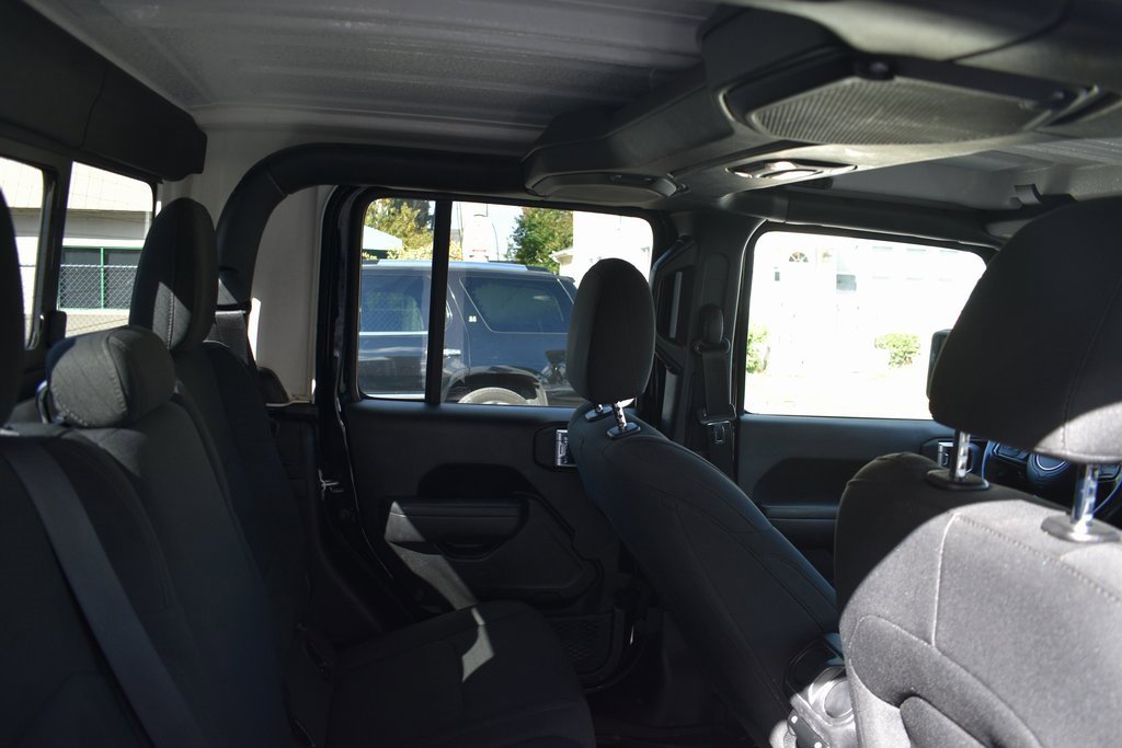 Used 2022 Jeep Gladiator Sport image 26