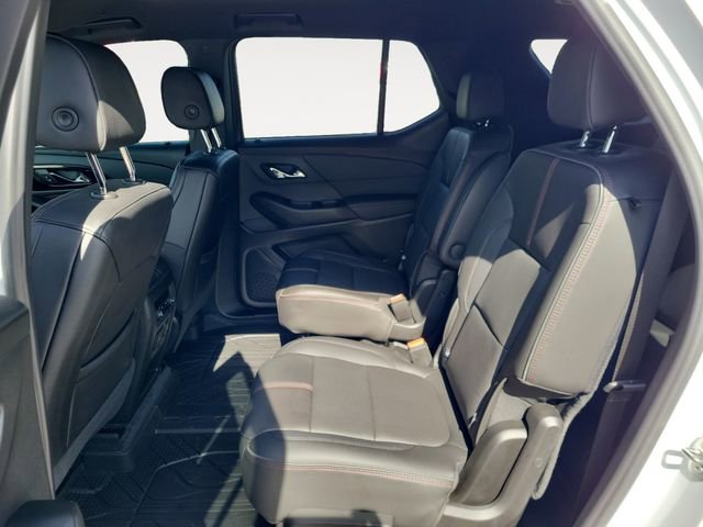 Used 2023 Chevrolet Traverse RS image 21