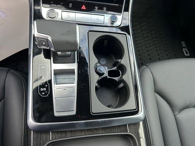 New 2026 Audi Q8 Premium Plus image 17