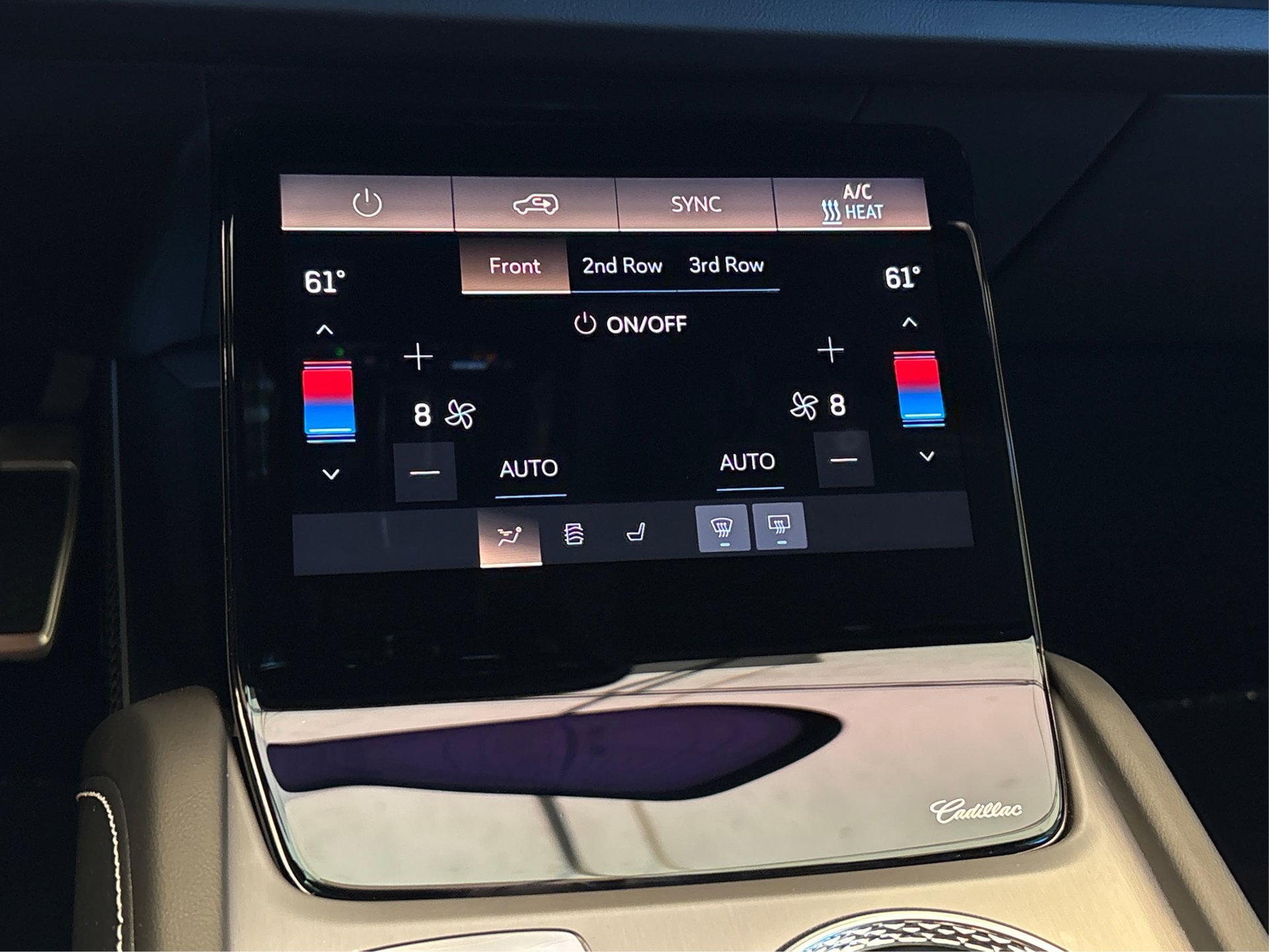 New 2027 Cadillac Vistiq Luxury AWD/4WD image 25