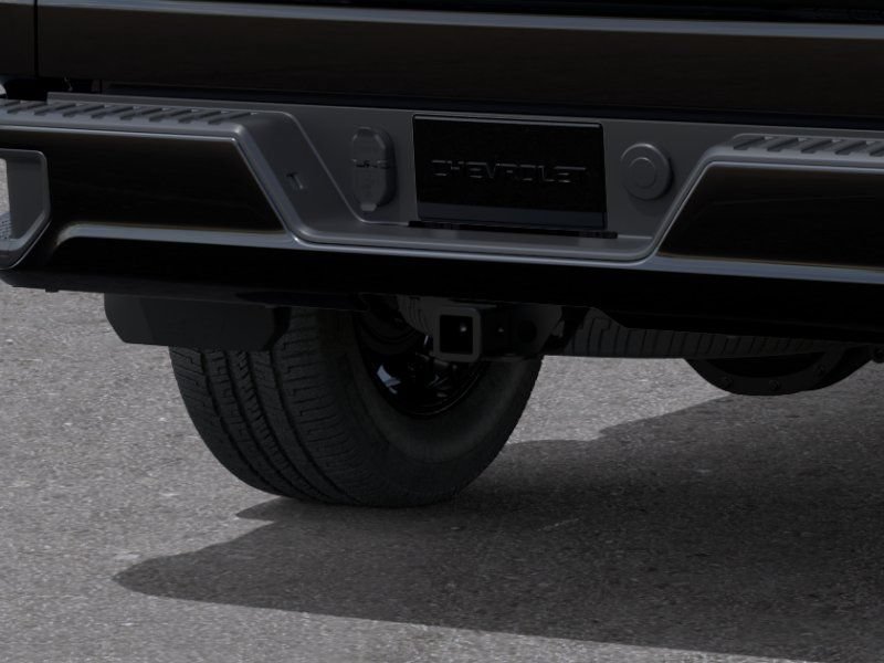 New 2026 Chevrolet Silverado 1500 Custom w/ LPO, Dark Essentials Package AWD/4WD image 14