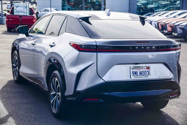 Used 2024 Lexus RZ 300e Premium image 4