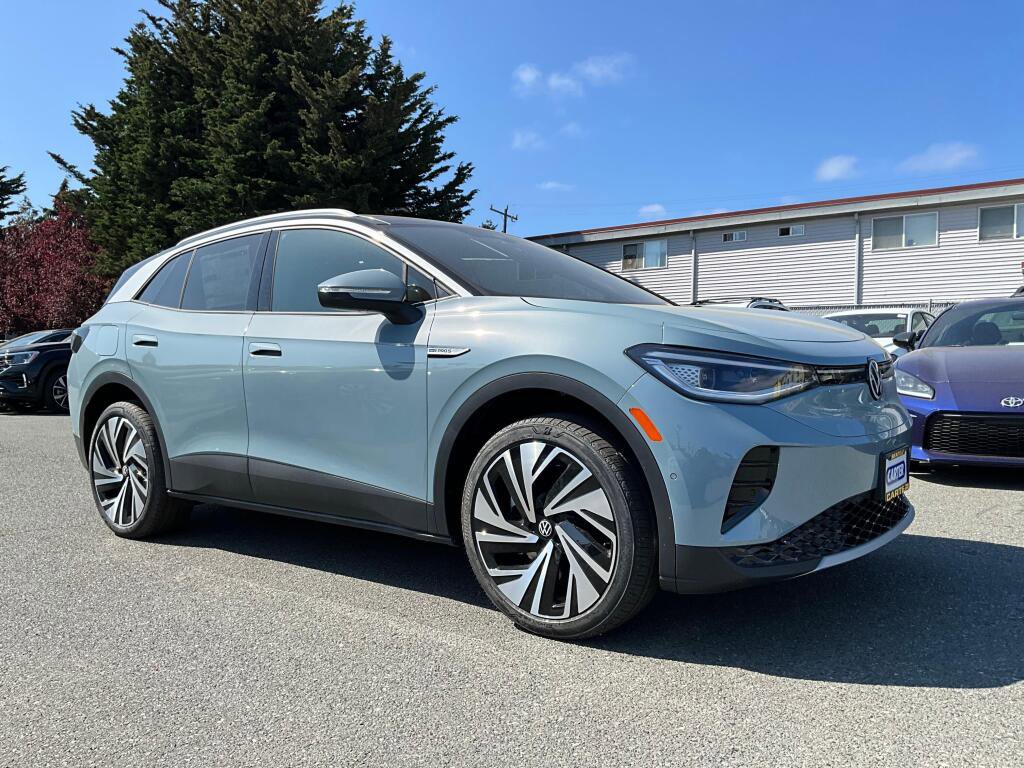 New 2026 Volkswagen ID.4 Pro S Plus AWD/4WD image 2