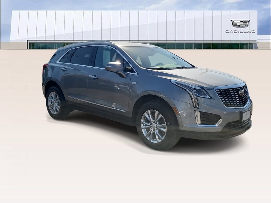 Certified 2024 Cadillac XT5 Luxury FWD image 2