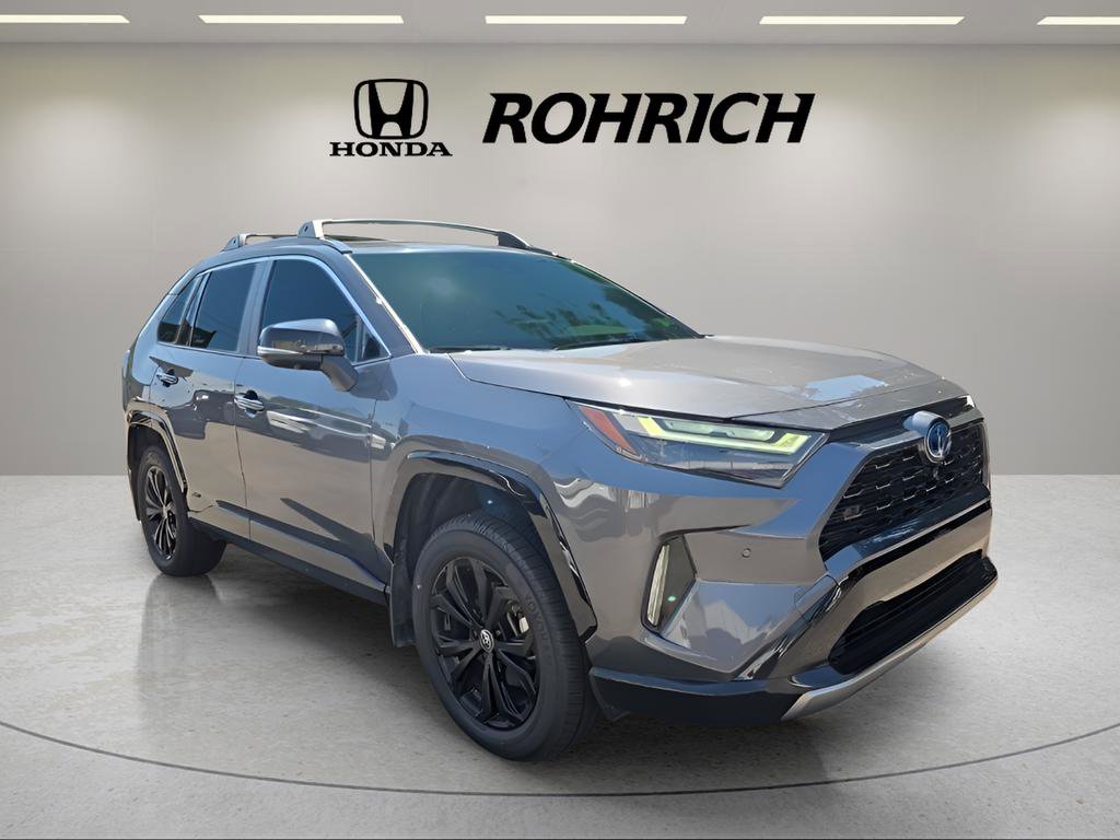 Used 2024 Toyota RAV4 XSE image 3
