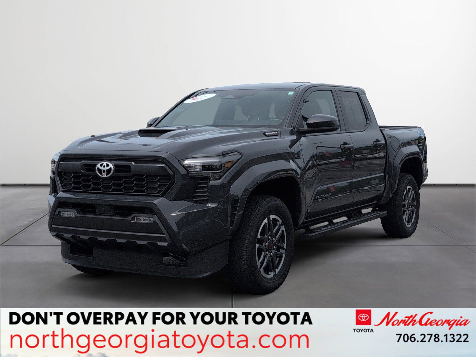 Certified 2024 Toyota Tacoma TRD Sport AWD/4WD image 1