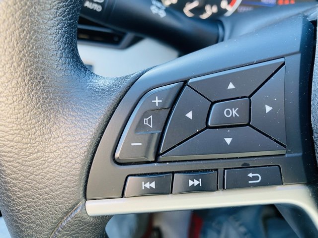 Used 2025 Nissan Altima 2.5 SV image 23