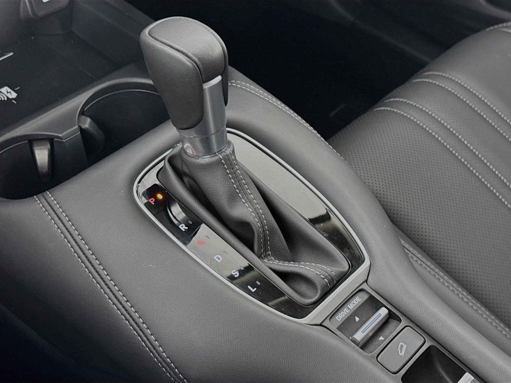 Certified 2024 Honda HR-V EX-L image 16