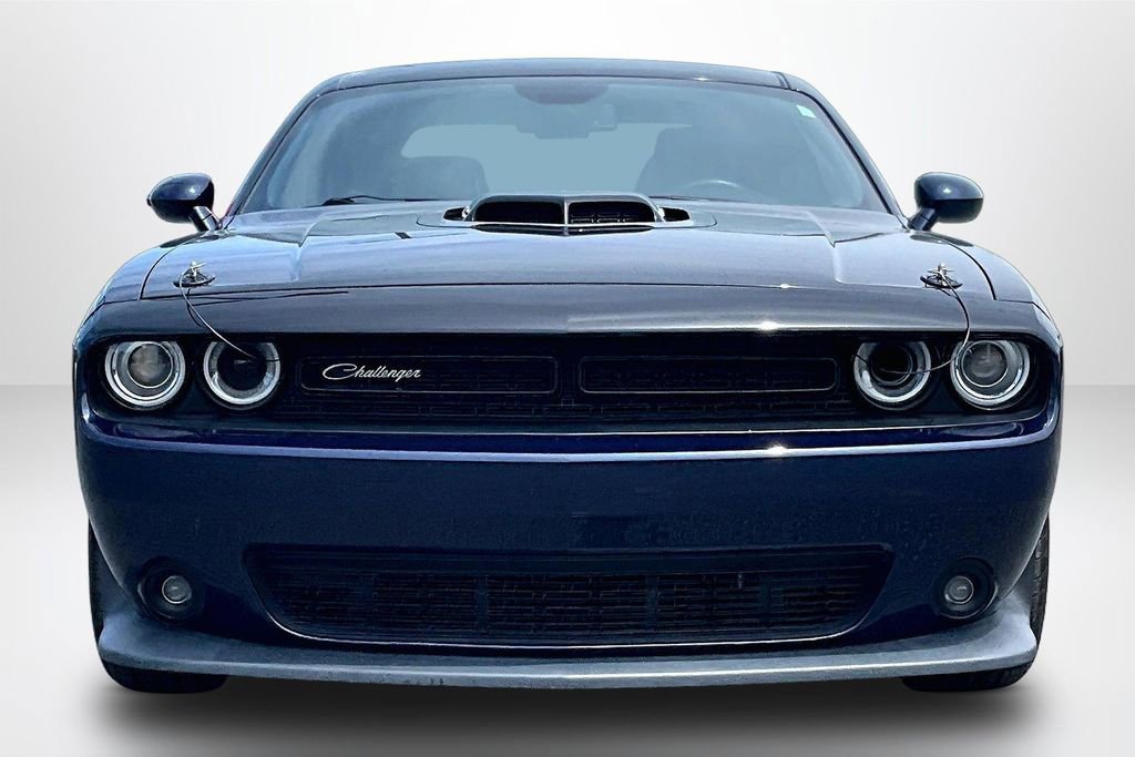 Used 2017 Dodge Challenger R/T Scat Pack RWD image 2