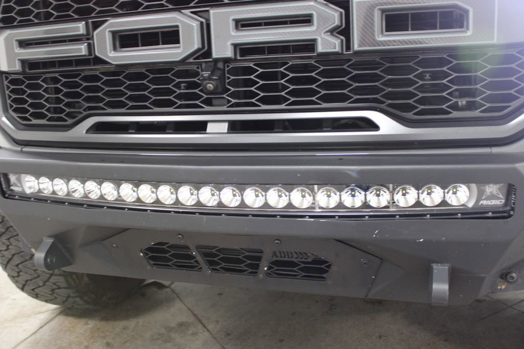 Used 2018 Ford F150 Raptor w/ Equipment Group 802A Luxury image 22