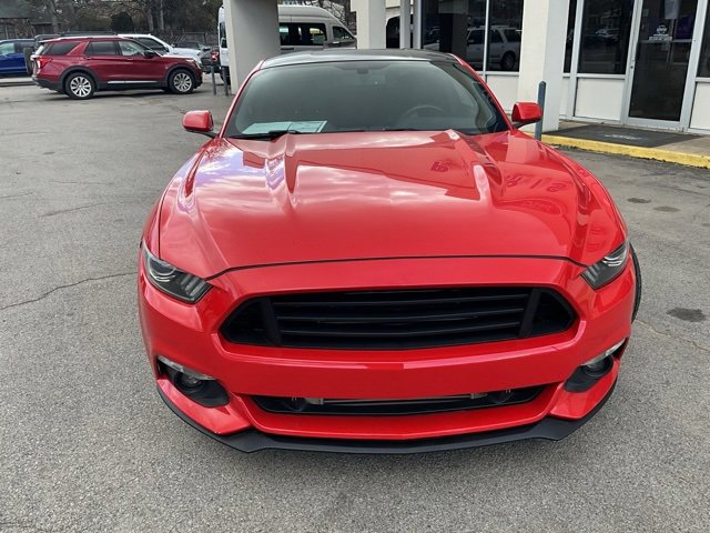 Used 2015 Ford Mustang Coupe image 5
