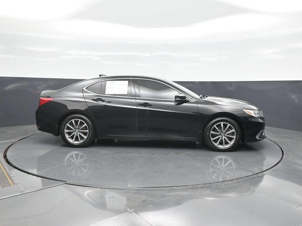 Used 2019 Acura TLX FWD image 8