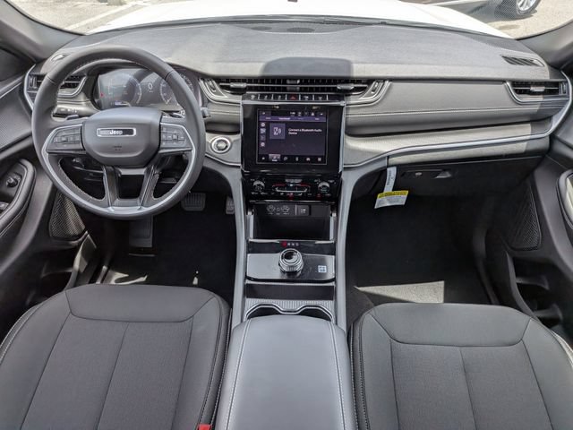 New 2026 Jeep Grand Cherokee Laredo RWD image 15