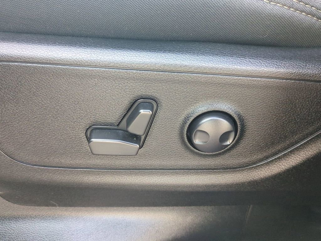 Used 2022 RAM 1500 Big Horn image 22