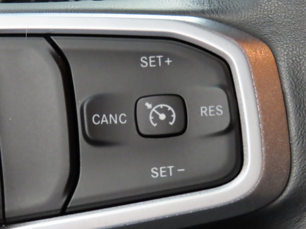Used 2022 RAM 1500 Big Horn AWD/4WD image 46