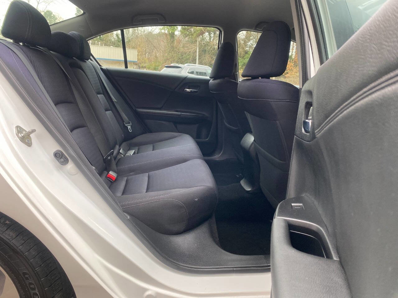 Used 2015 Honda Accord Sport image 39