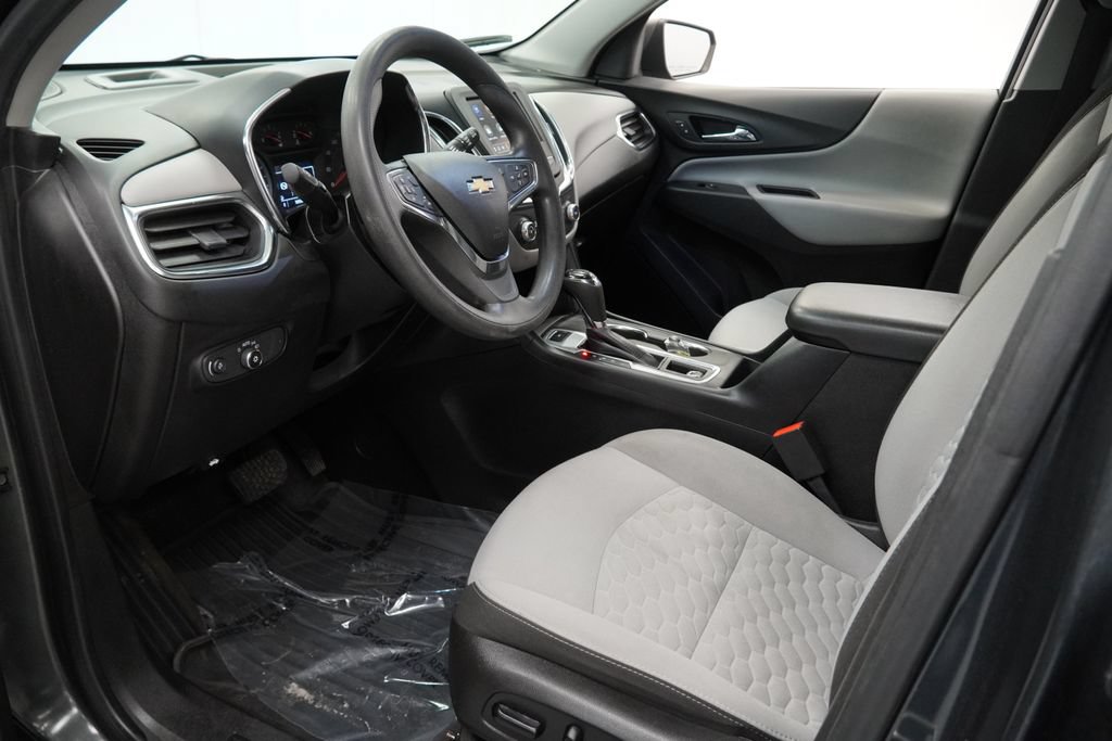 Used 2021 Chevrolet Equinox LS w/ LS Convenience Package AWD/4WD image 10