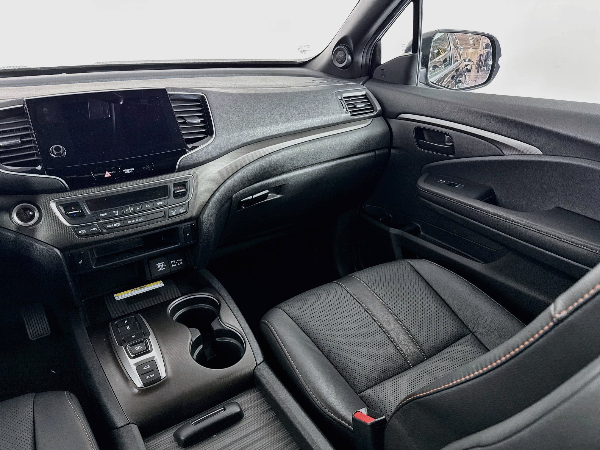 Certified 2022 Honda Passport TrailSport image 24