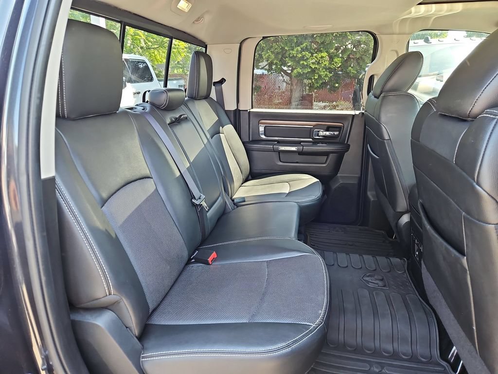 Used 2015 RAM 1500 Laramie w/ Convenience Group AWD/4WD image 15