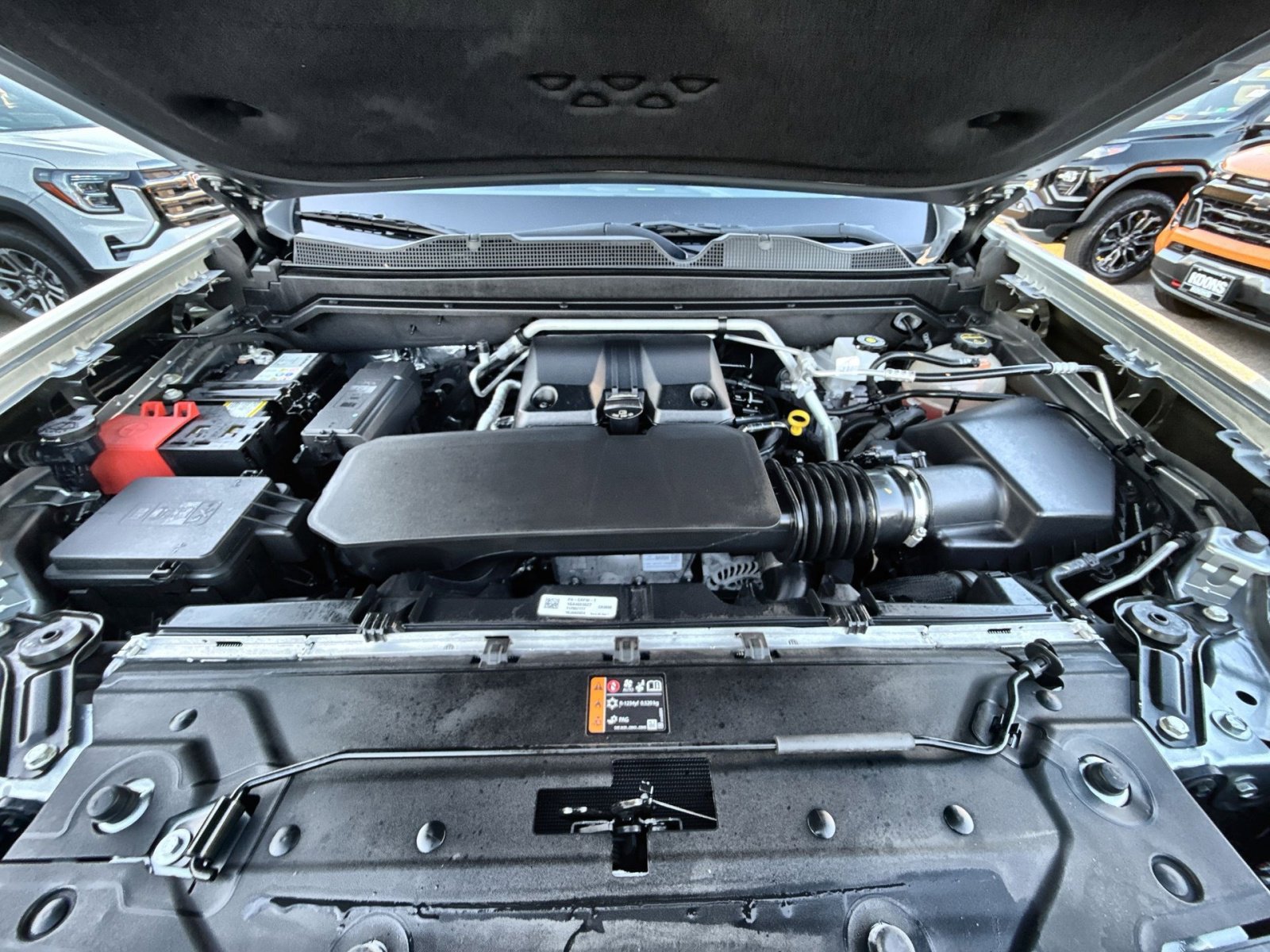 Used 2024 Chevrolet Colorado LT w/ LT Convenience Package II image 28