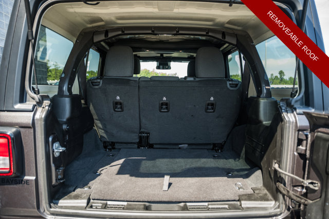 Used 2025 Jeep Wrangler Unlimited Sport AWD/4WD image 10