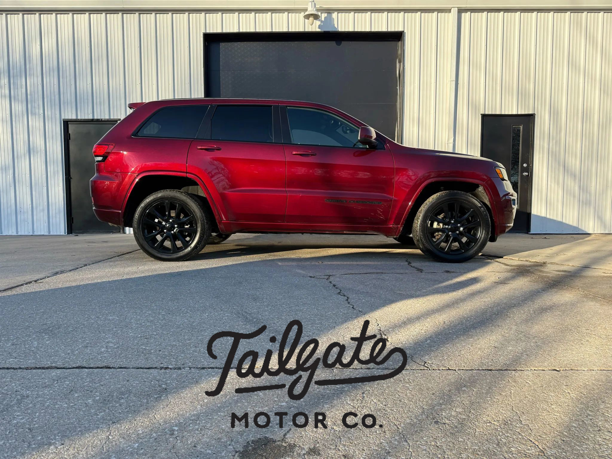 Used 2018 Jeep Grand Cherokee Altitude