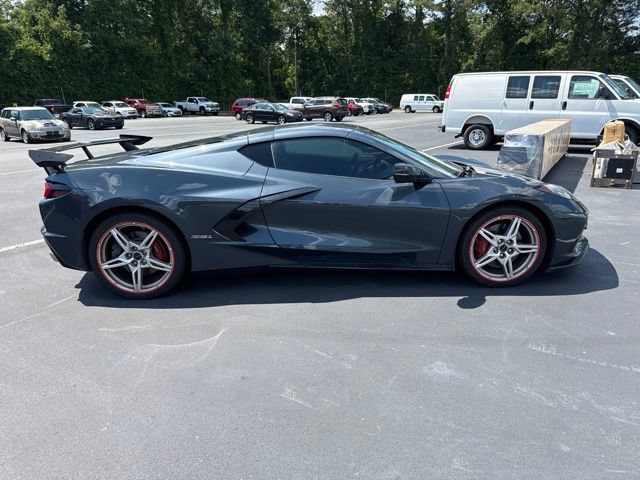 Used 2021 Chevrolet Corvette Stingray Coupe w/ Z51 Performance Package RWD image 6