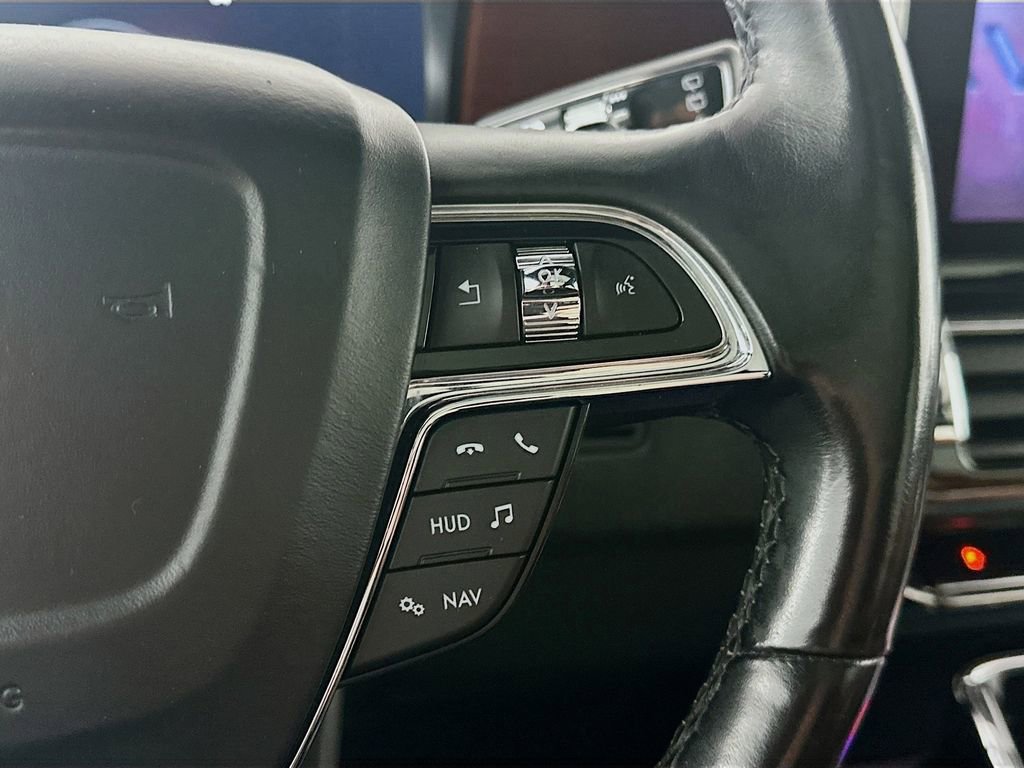 Used 2021 Lincoln Navigator Reserve image 26