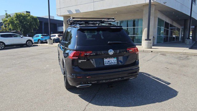 Used 2021 Volkswagen Tiguan SE R-Line FWD image 7