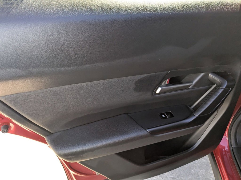 Used 2024 MAZDA CX-50 AWD 2.5 S w/ Premium Package image 24