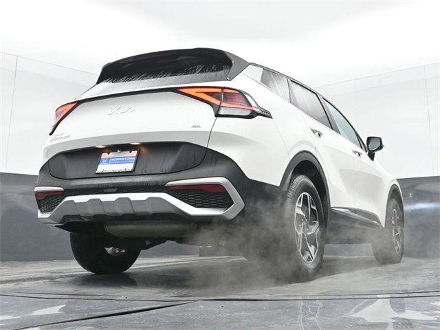 Used 2023 Kia Sportage LX image 47