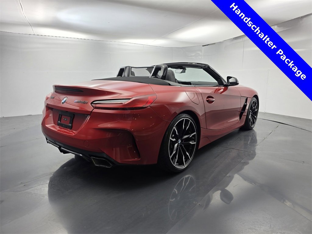 Used 2025 BMW Z4 M40i w/ Edition image 4