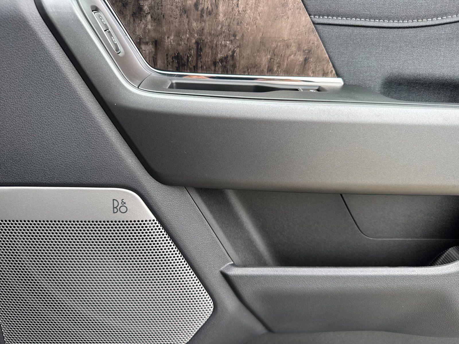 New 2026 Ford F250 Lariat w/ FX4 Off-Road Package image 18