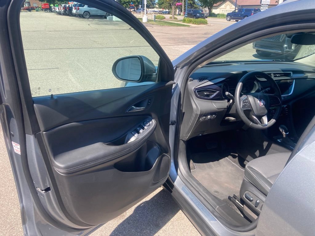 Used 2023 Buick Encore GX Select FWD image 17