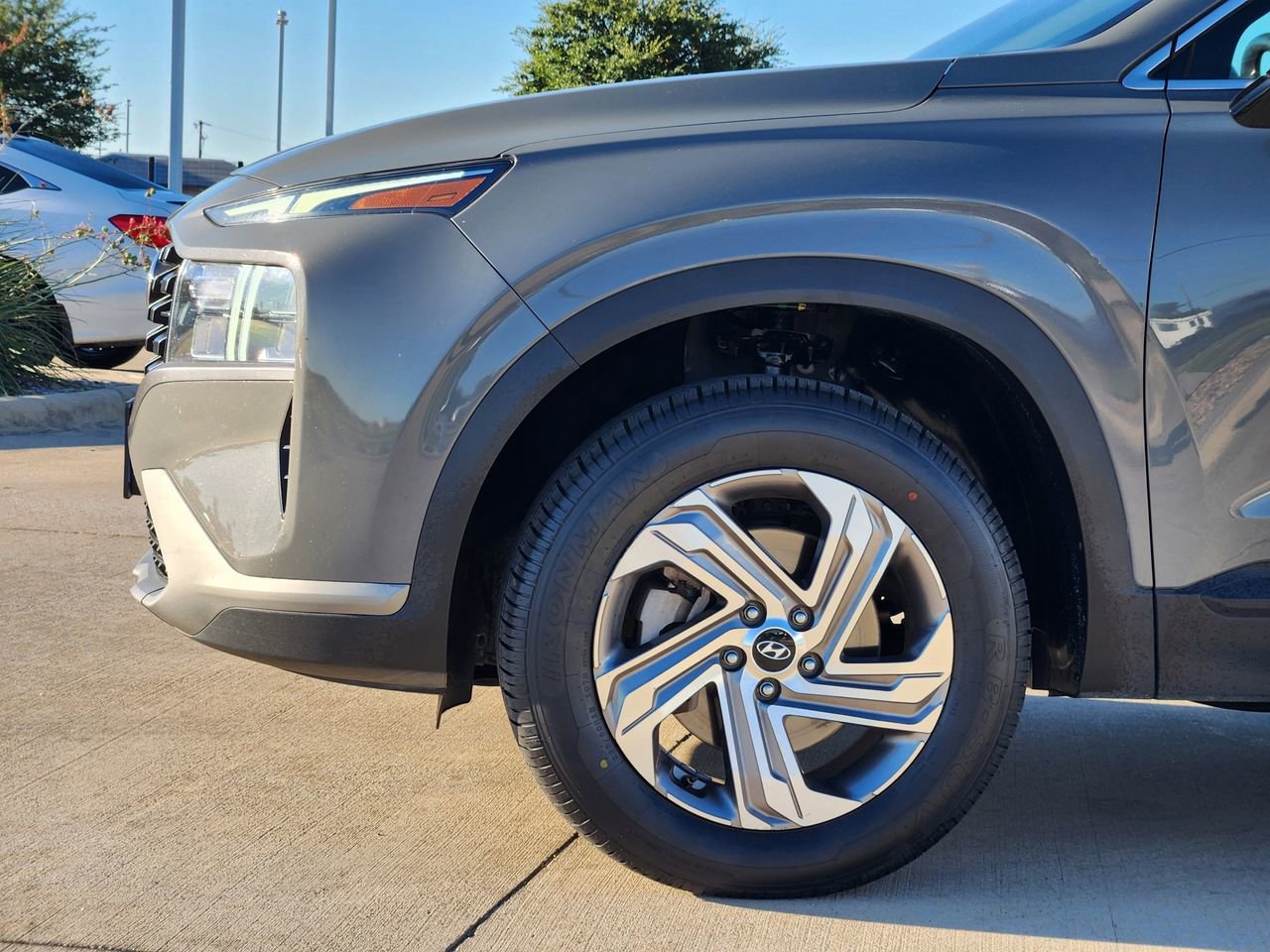 Certified 2023 Hyundai Santa Fe SEL image 5