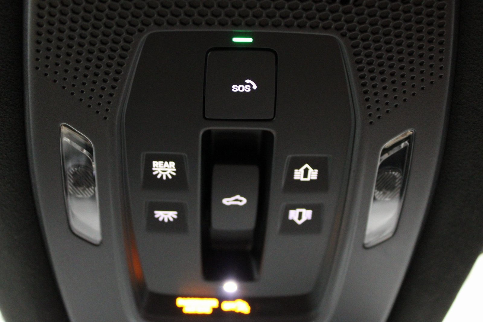 New 2025 Porsche Cayenne GTS image 35