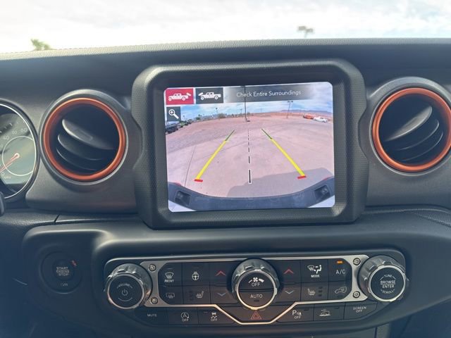 Certified 2020 Jeep Gladiator Mojave AWD/4WD image 23