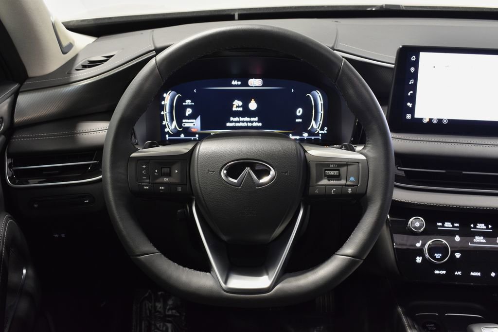 Certified 2026 INFINITI QX60 Luxe w/ Family Package image 20