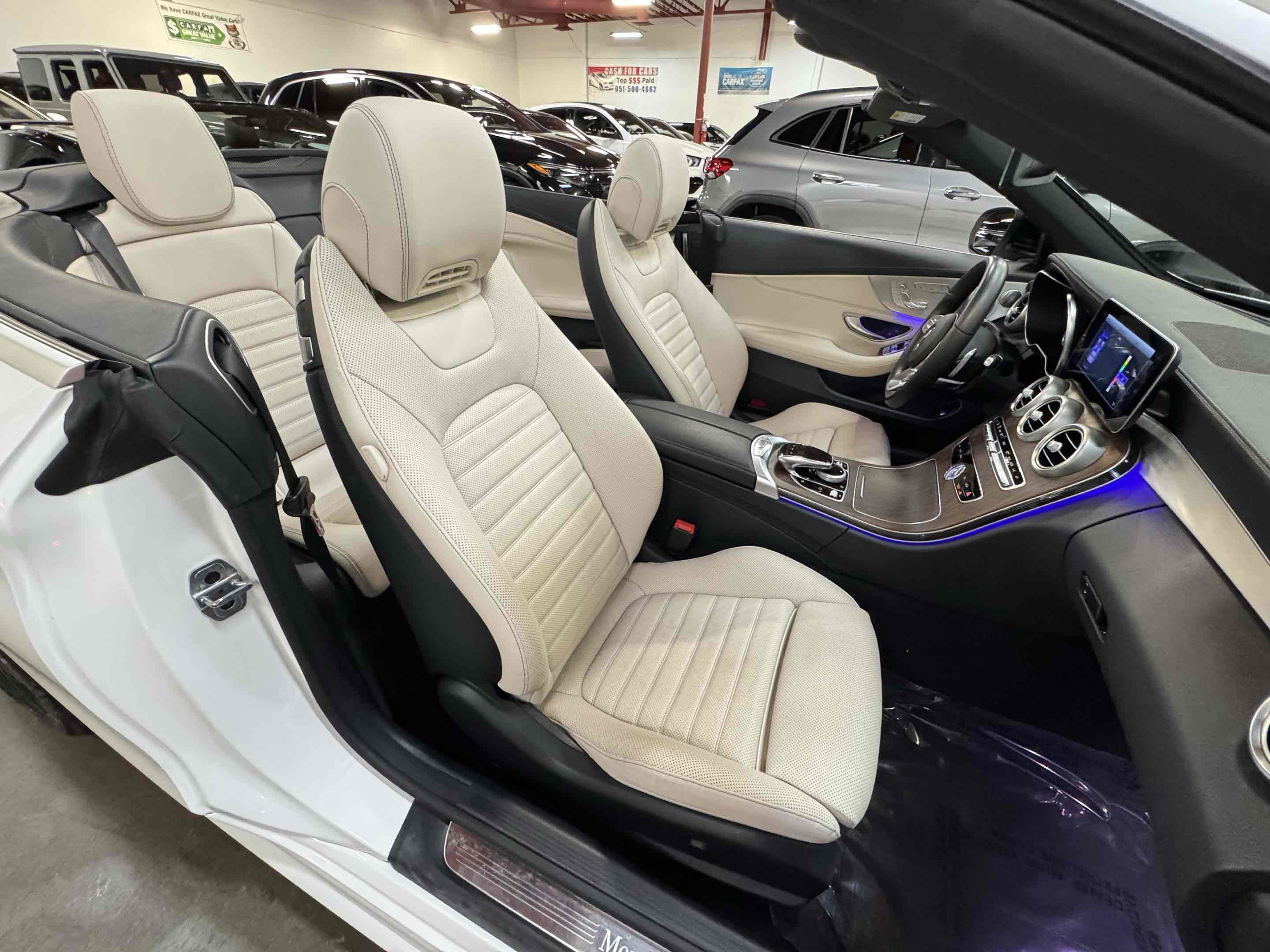 Used 2023 Mercedes-Benz C 300 Cabriolet image 44