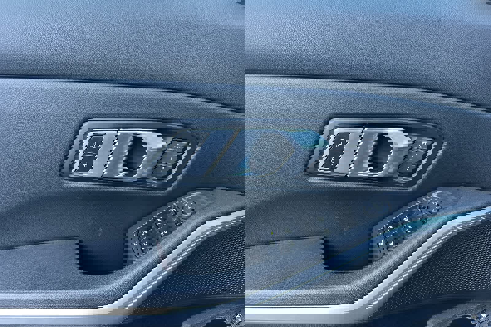 Certified 2023 BMW 330e w/ Driving Assistance Package image 14